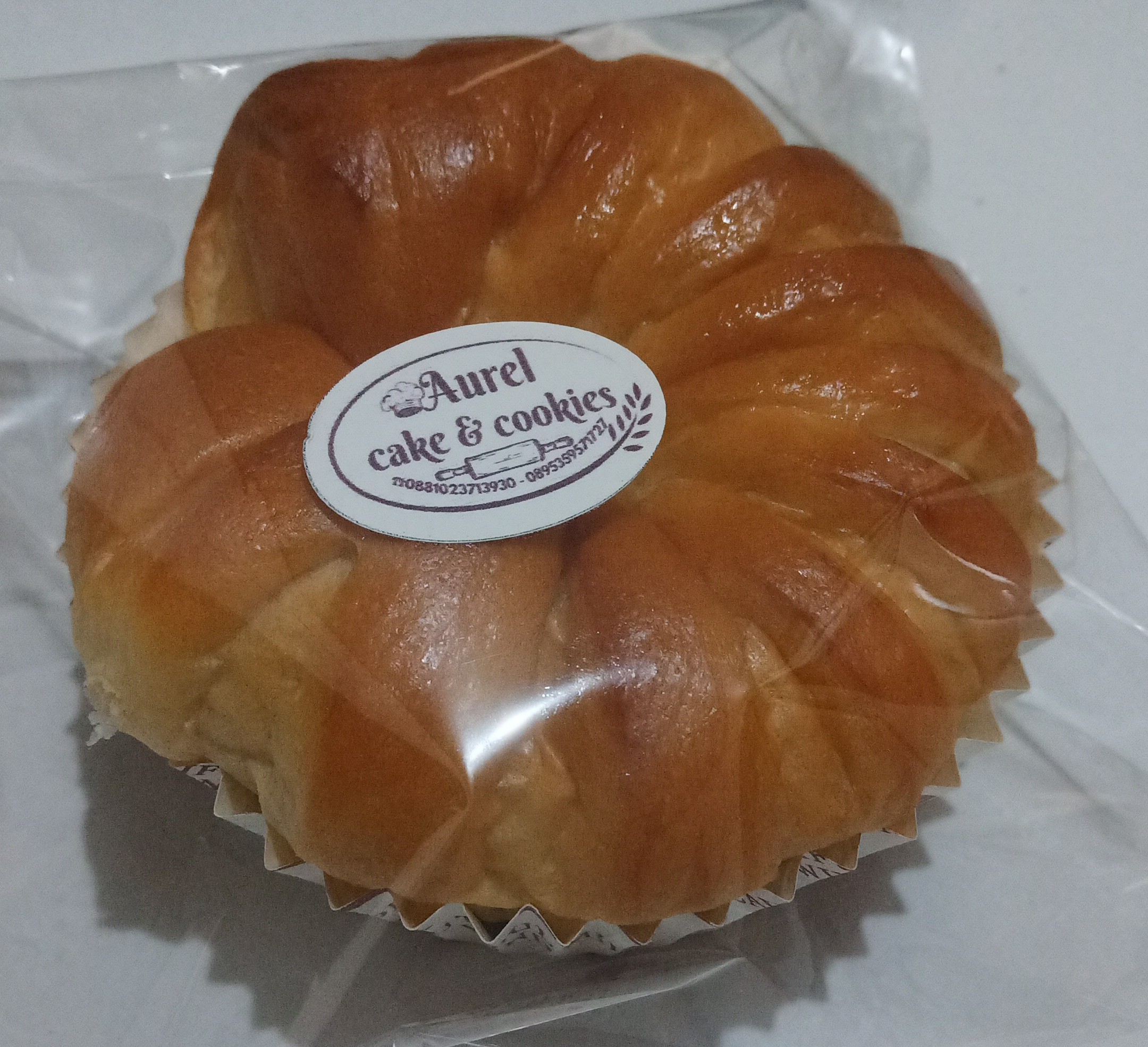 ROTI MANIS COKLAT KEJU