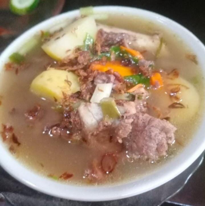 Sop Iga sapi
