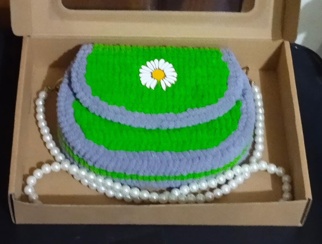 Tas Rajutan Tangan (Handmade)